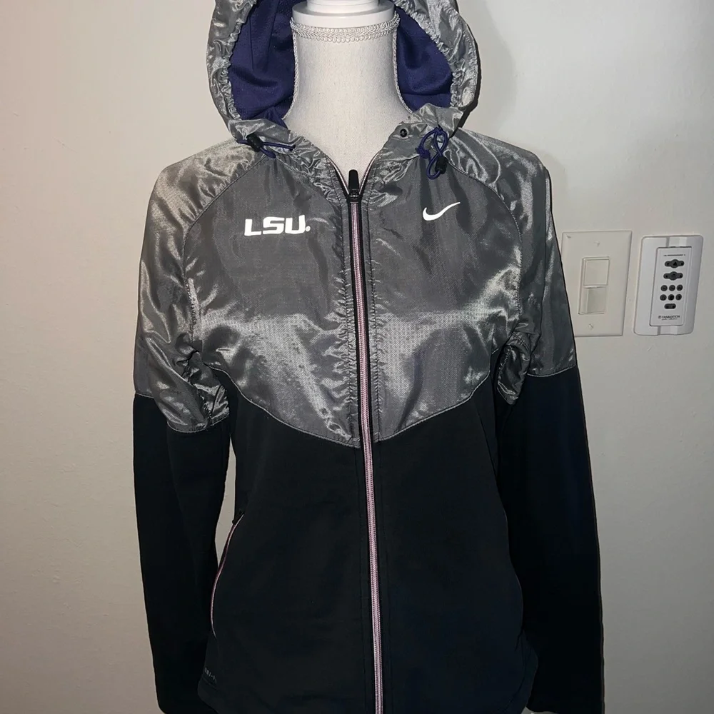 Nike x LSU Women's Wind Breaker - Picture 1 of 5